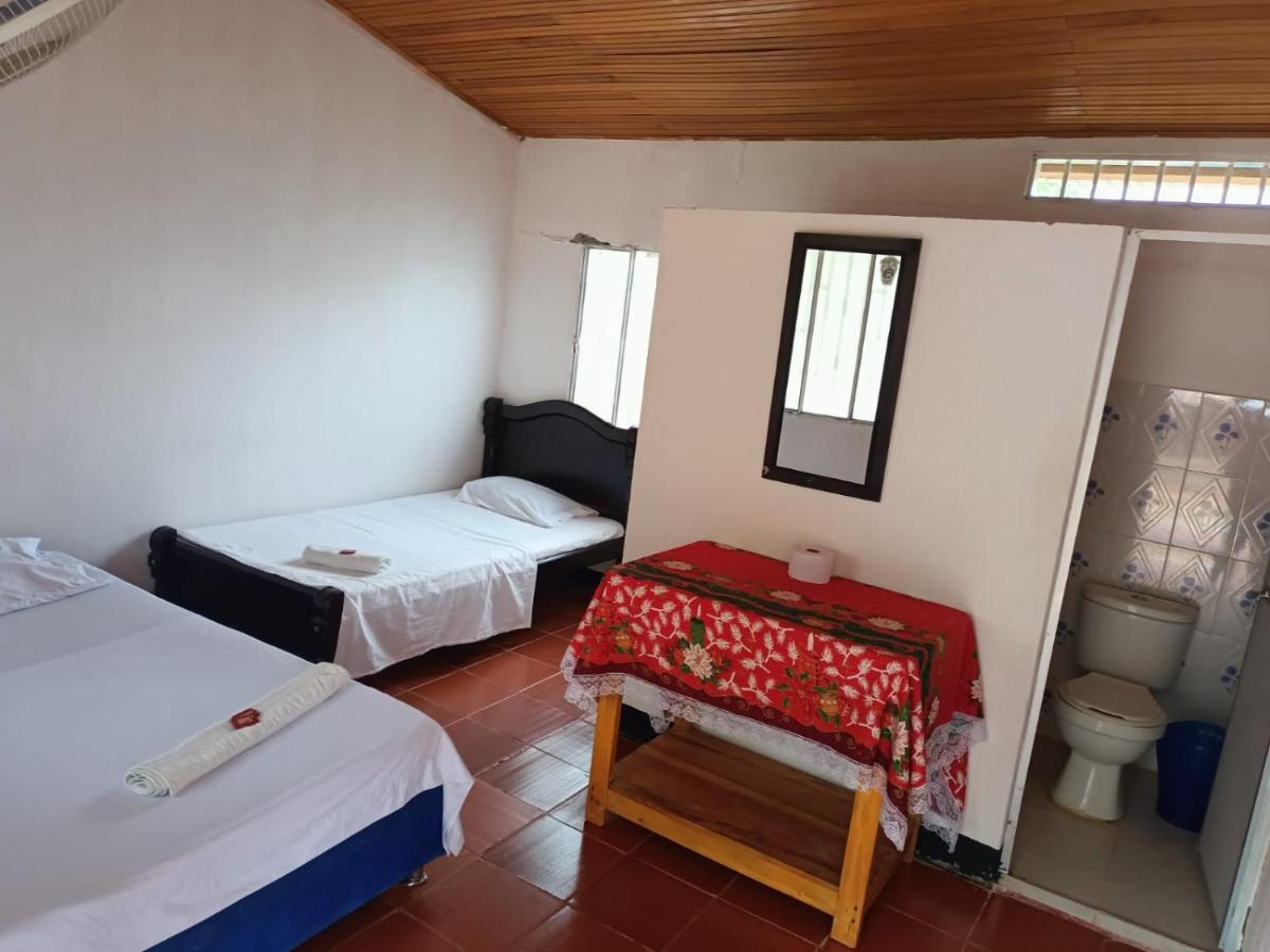 Hostal Sol De Verano Dona Lilia Villavieja Exterior photo